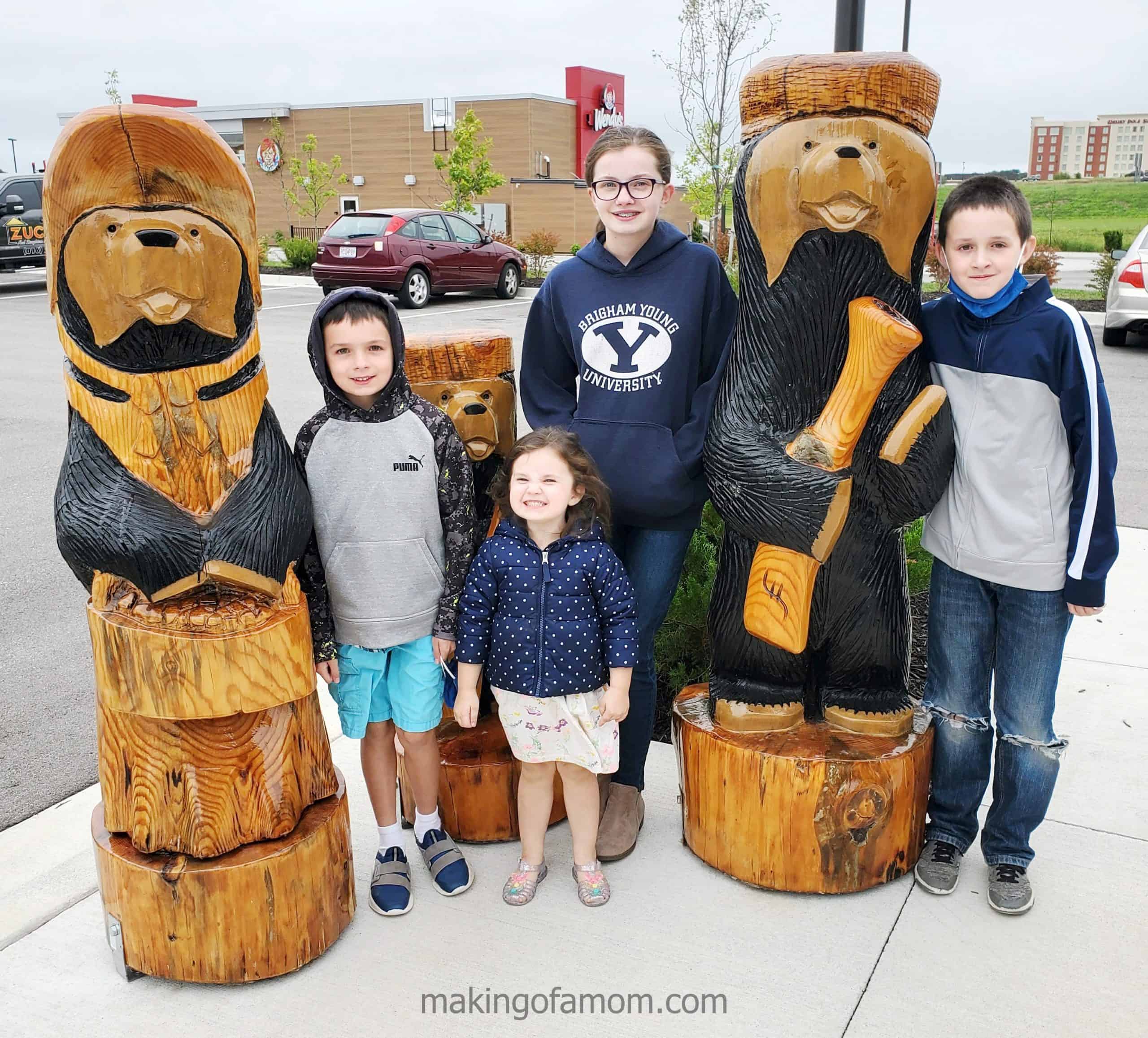 black bear diner statues